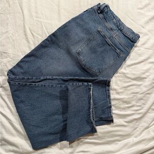 Good American Vintage Wash Good 90s Mid Rise Jeans size 16